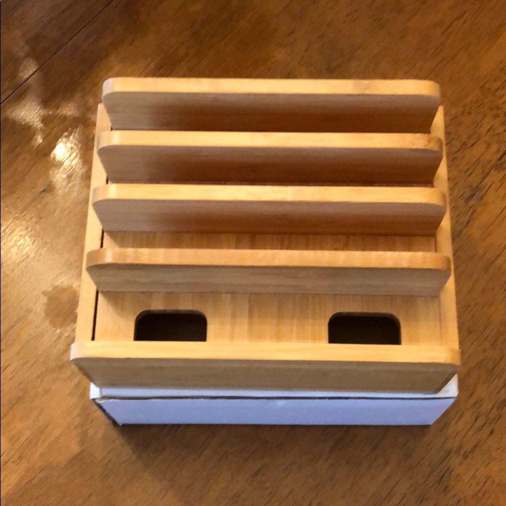 Charging stand for mobile devices